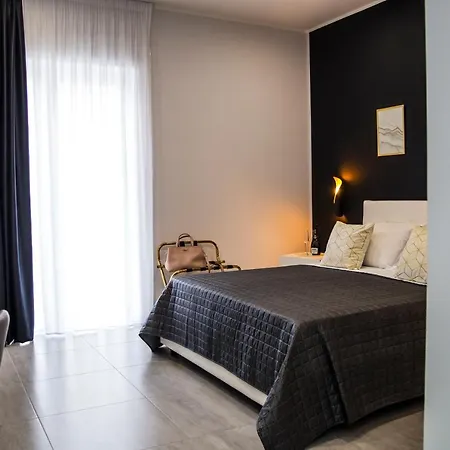 Bed & Breakfast Maison De Julia 4*