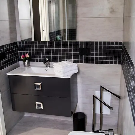 לינה וארוחת בוקר Maison De Julia