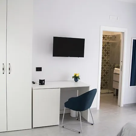 Maison De Julia Bed & Breakfast