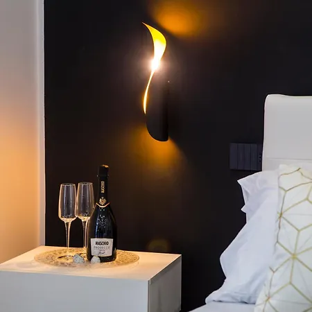 Maison De Julia Bed & Breakfast *