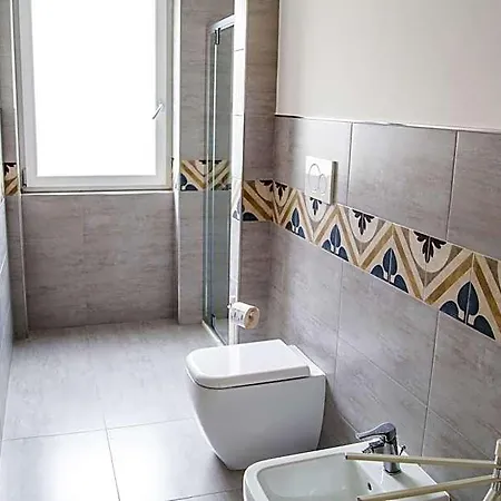 Nocleg ze śniadaniem Maison De Julia 4*