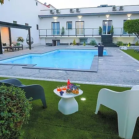 Maison De Julia 4*