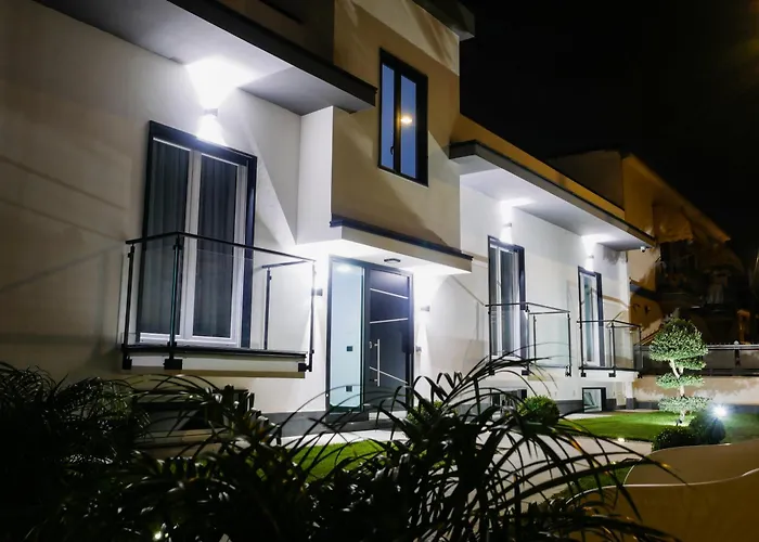 Maison De Julia 4* פומפיי
