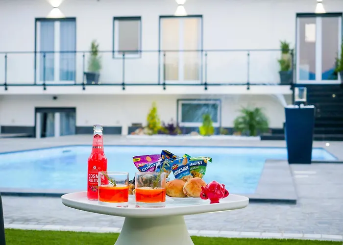 לינה וארוחת בוקר Maison De Julia 4*